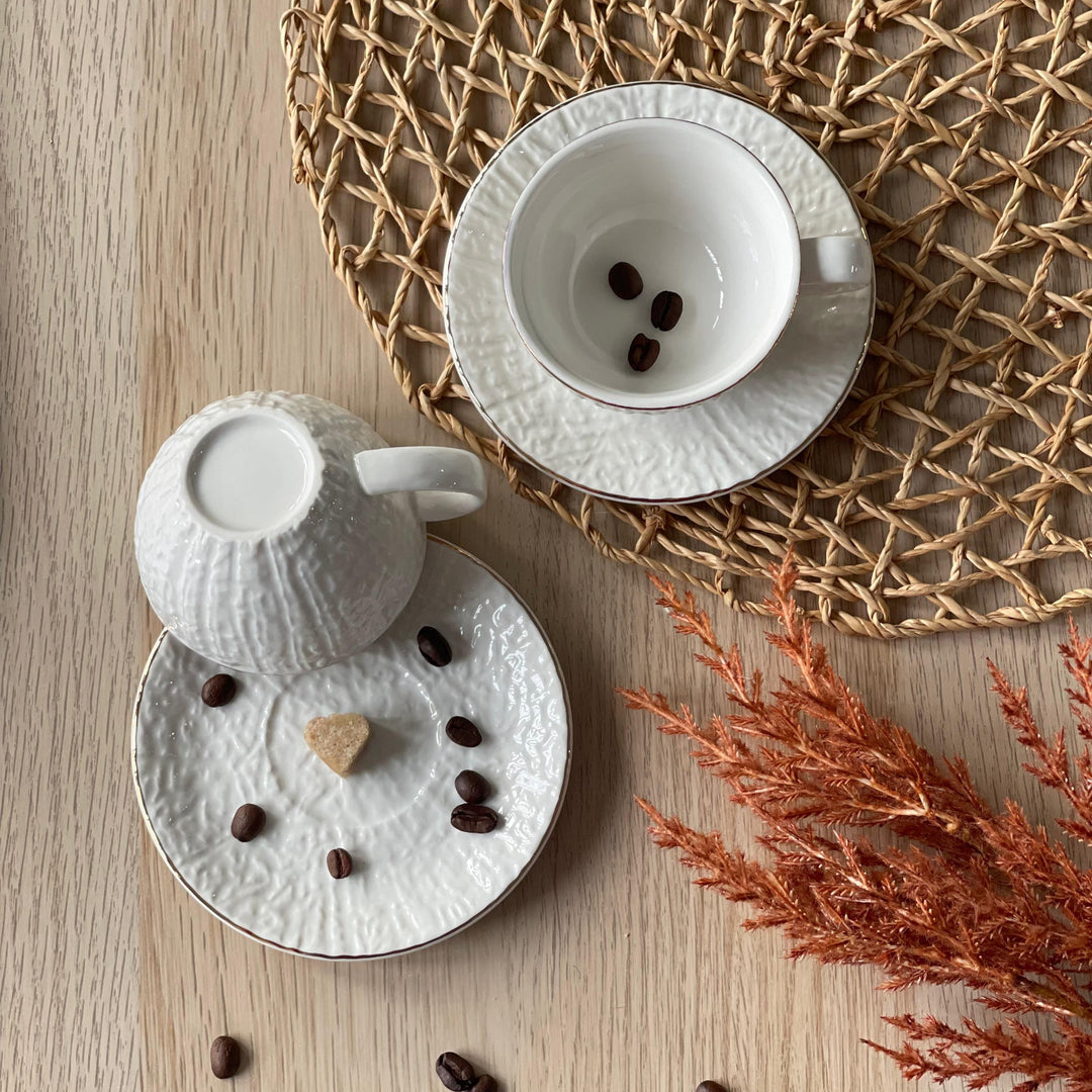 Set 6 tasses 7,50x5cm et sous-tasses 12cm