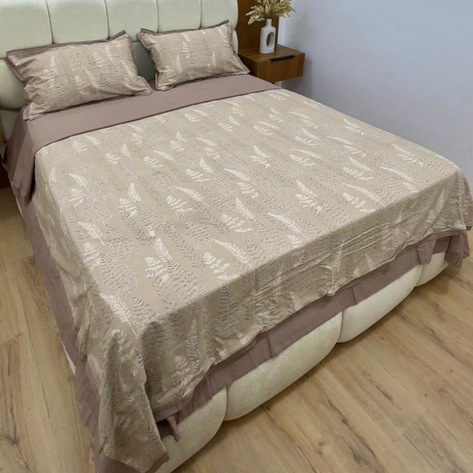 Parure de lit 4pcs 200x230cm / 245x250cm / 50x70cmx2