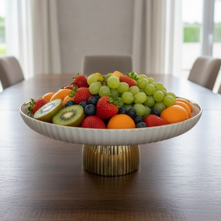 Présentoir blanc avec pied doré en porcelaine 30cm