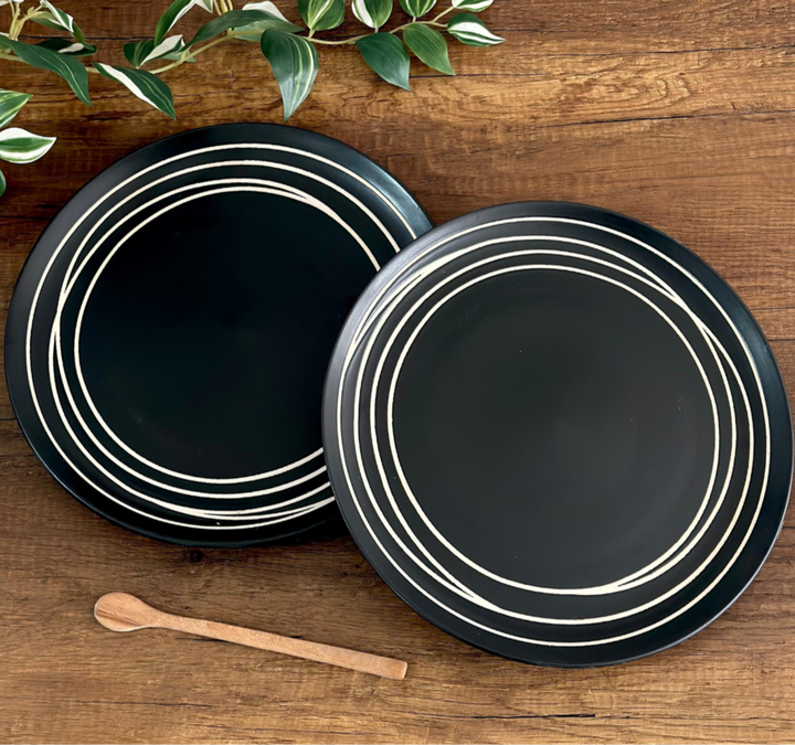 Set 2 plats noir 33cm
