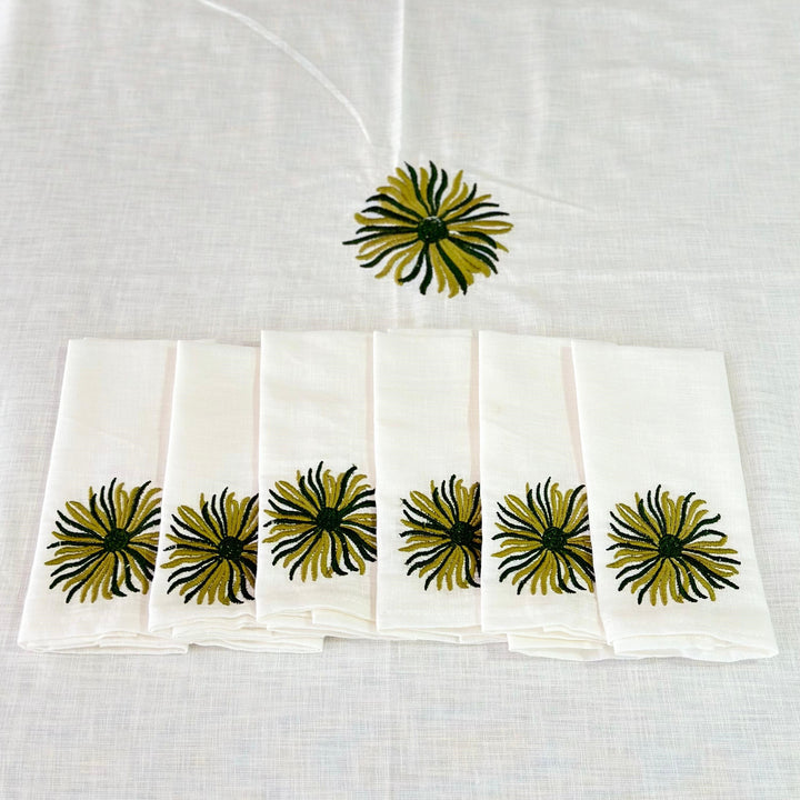 Nappe en lin fleur vert 150cm + 12 serviettes 34x34cm