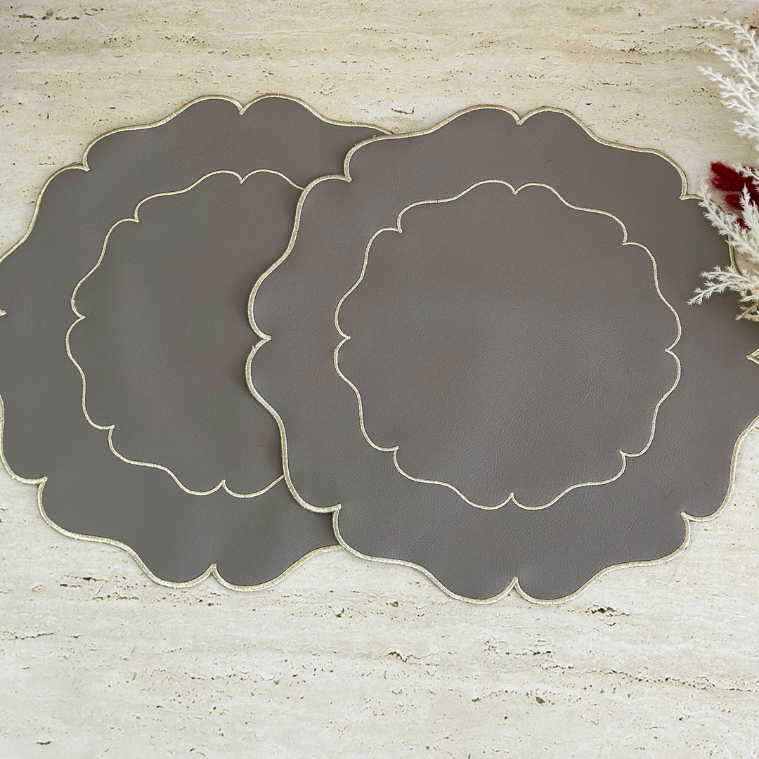 2 sets de table en simili cuir 39cm