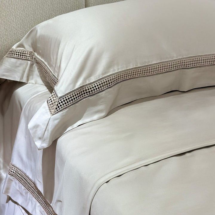 Parure de lit 4pcs 245x265cm / 200x230cm / 70x50cm x2