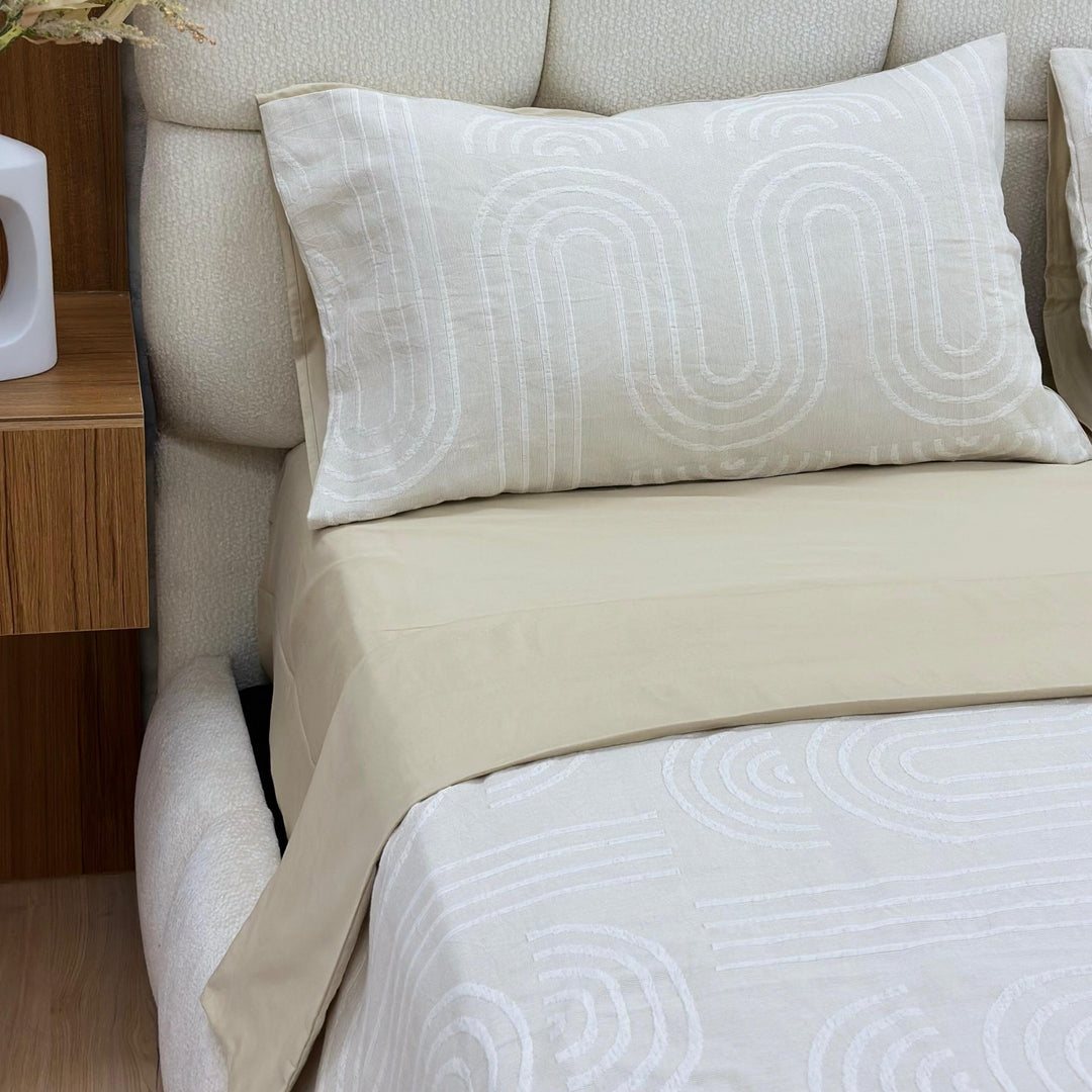 Parure de lit 4pcs 200x230cm / 245x250cm / 50x70cmx2