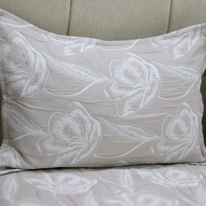Parure de lit 3pcs 220x240cm / 2x50x70cm modèle 3