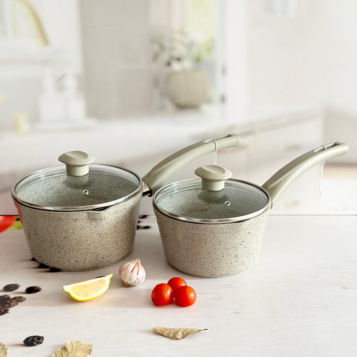 Casserole beige en granite avec couvercle en verre 16cm