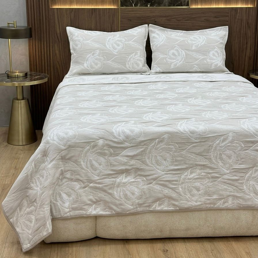 Parure de lit 3pcs 220x240cm / 2x50x70cm modèle 3