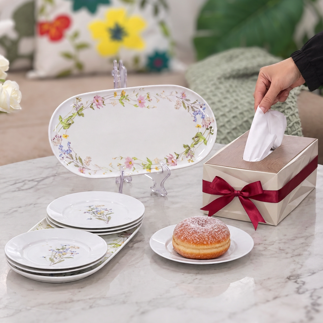 Set cake en porcelaine Bloom 8pcs + Boîte mouchoir en plastique gratuite