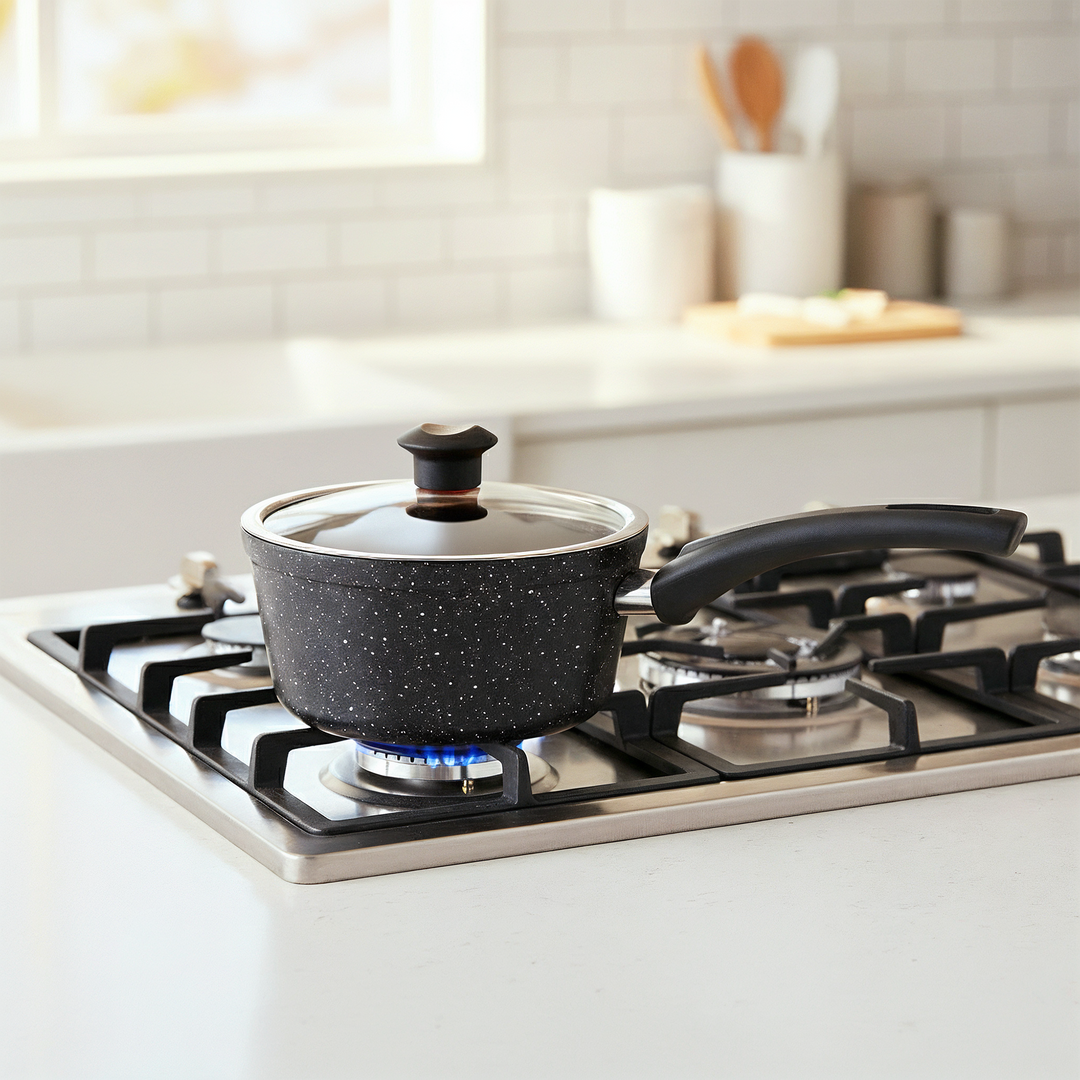 Casserole noir en granite avec couvercle en verre 16cm