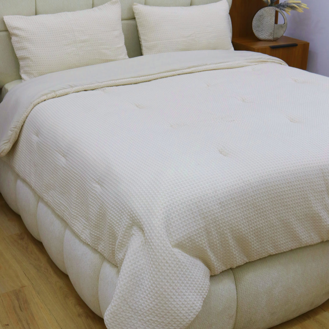 Couvre lit 240x240cm + 2 Taies d'oreiller 50x70cm