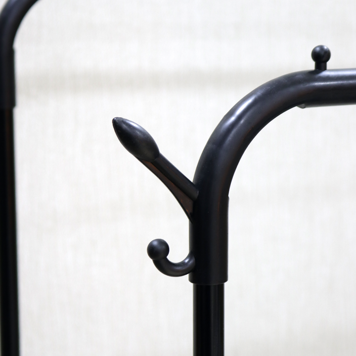 Porte vêtement 83x28x175cm