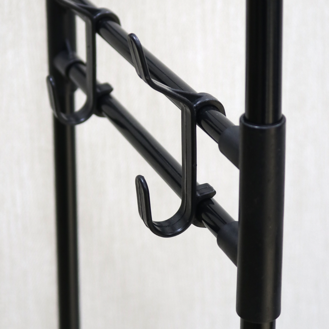 Porte vêtement 83x28x175cm
