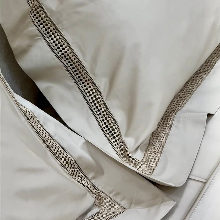 Parure de lit 4pcs 245x265cm / 200x230cm / 70x50cm x2