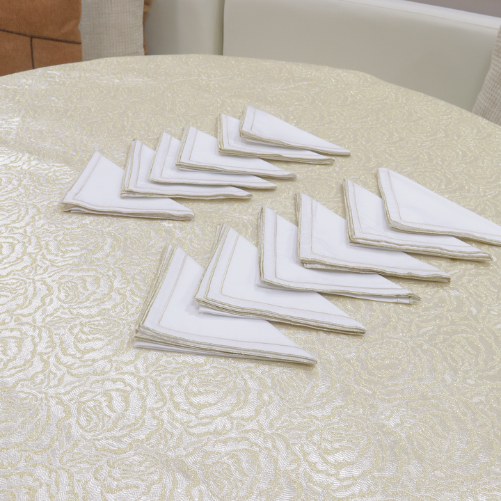 Nappe en brocard blanc ivoire 150cm + 12 serviettes 36x36cm