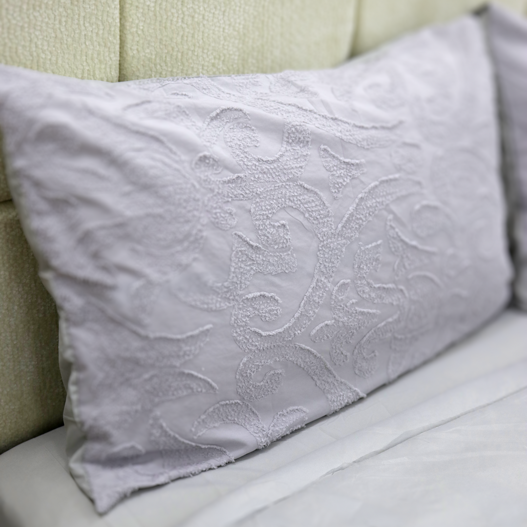 Parure de lit 4pcs 2x220x240cm / 2x50x70cm modèle 1