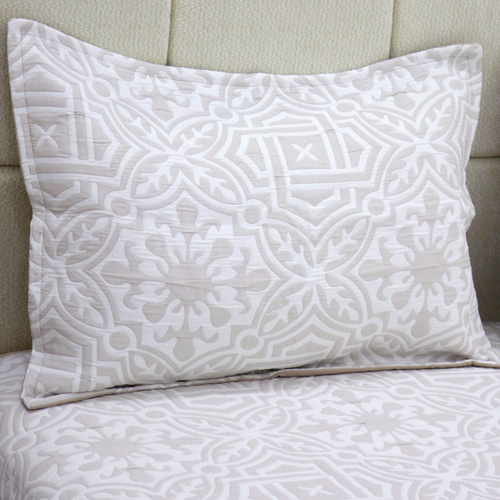 Parure de lit 3pcs 220x240cm / 2x50x70cm modèle 10