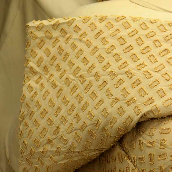 Parure de lit 4pcs 2x220x240cm / 2x50x70cm modèle 4