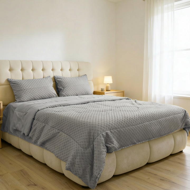 Parure de lit 4pcs 2x220x240cm / 2x50x70cm modèle 5
