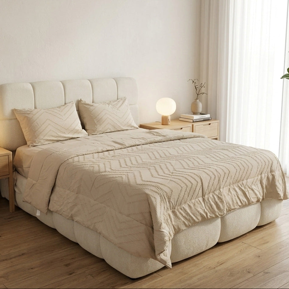 Parure de lit 4pcs 2x220x240cm / 2x50x70cm modèle 7