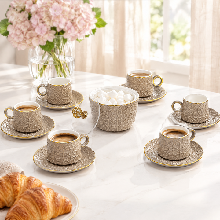 Set 6 tasses 5x7cm  + 6 sous tasses 12cm + sucrière 11cm
