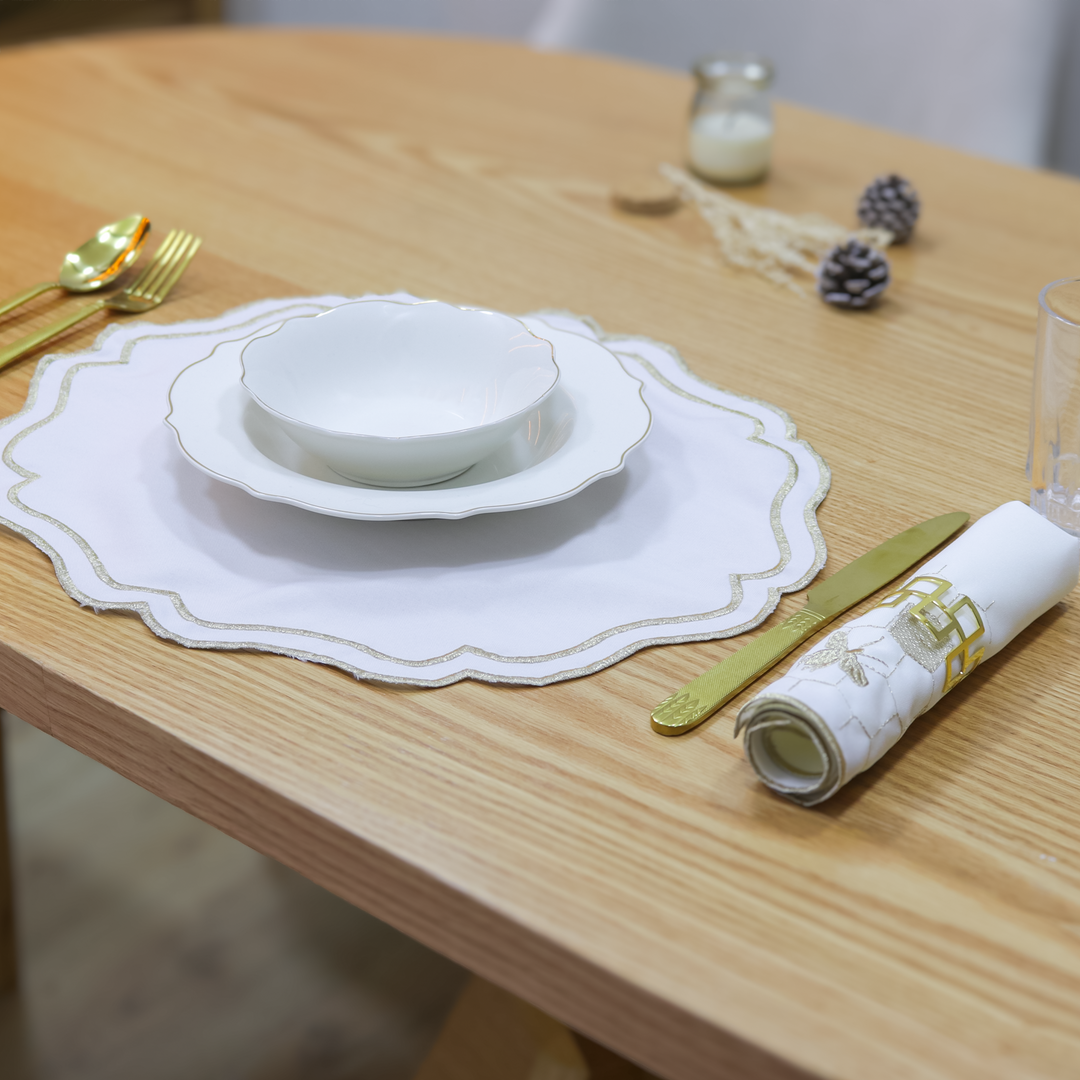6 sets de table ovales 43x37cm + 6 serviettes abeille 37cm