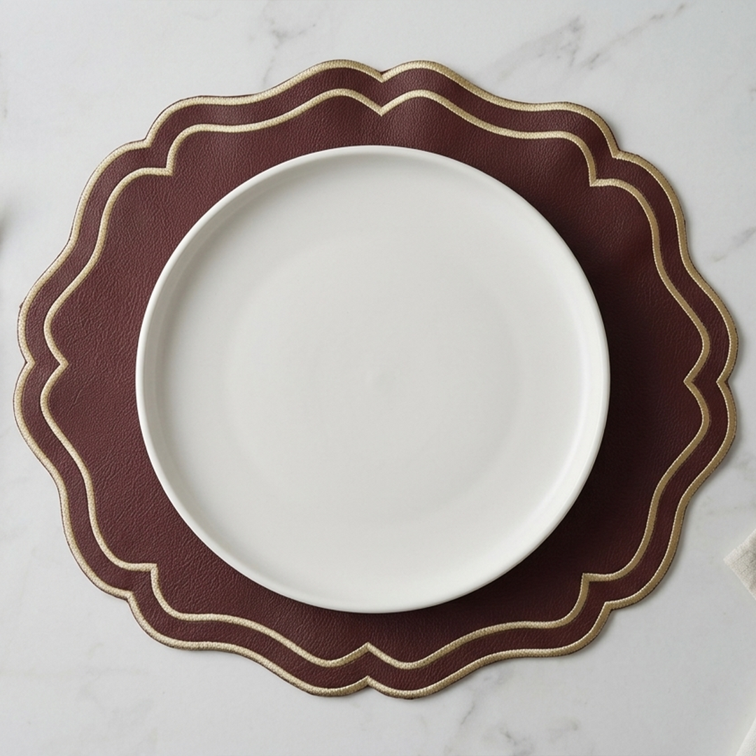 Set 3 sets de table ovales en simili cuir Mchenef 39cm