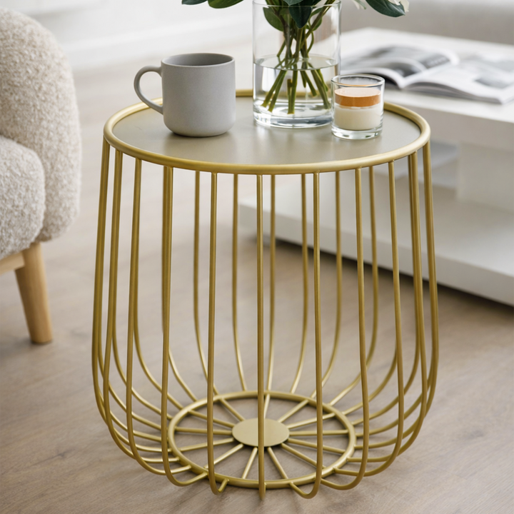 Table basse ronde en métal doré 45x57cm