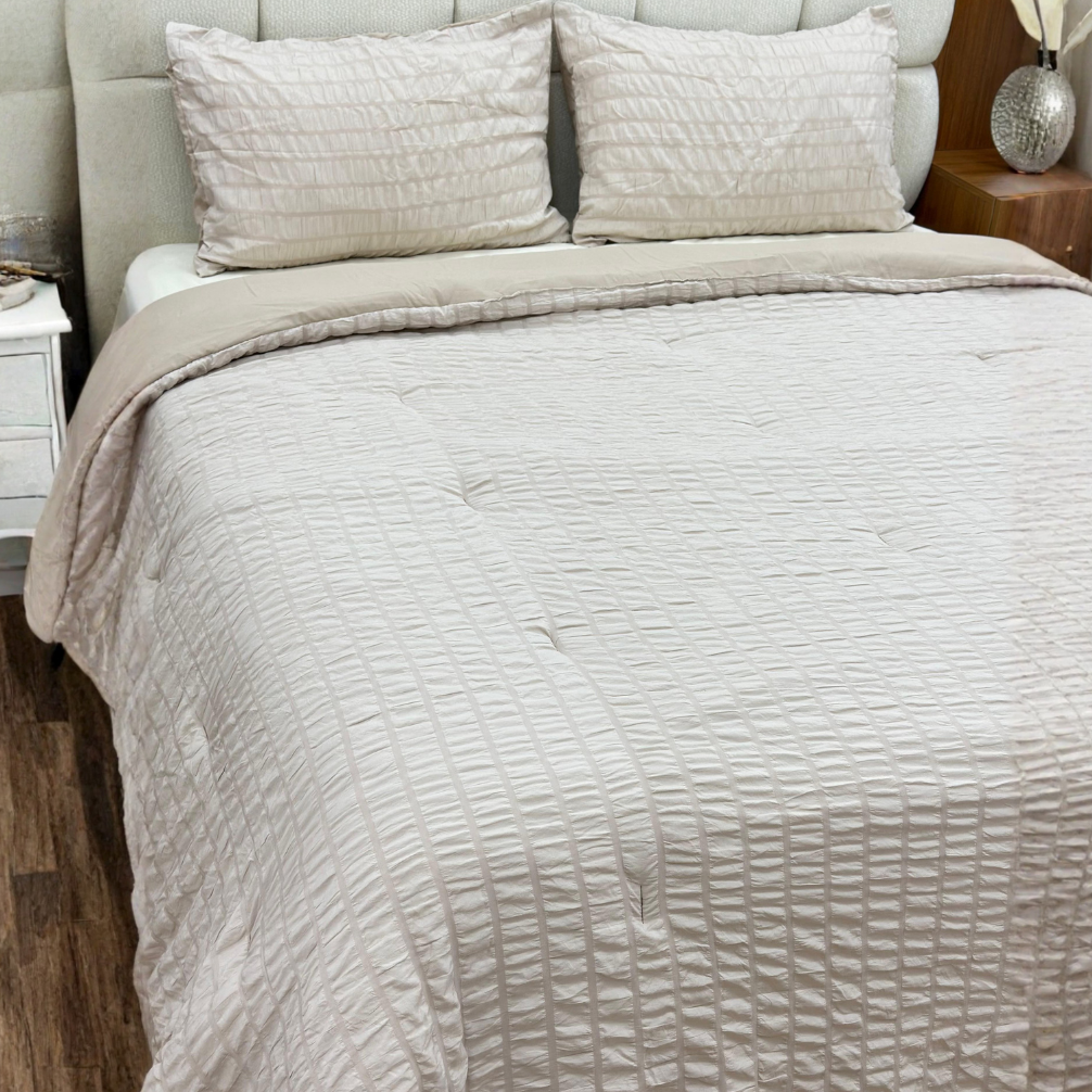 Couvre lit 240x240cm + 2 Taies d'oreiller 50x70cm